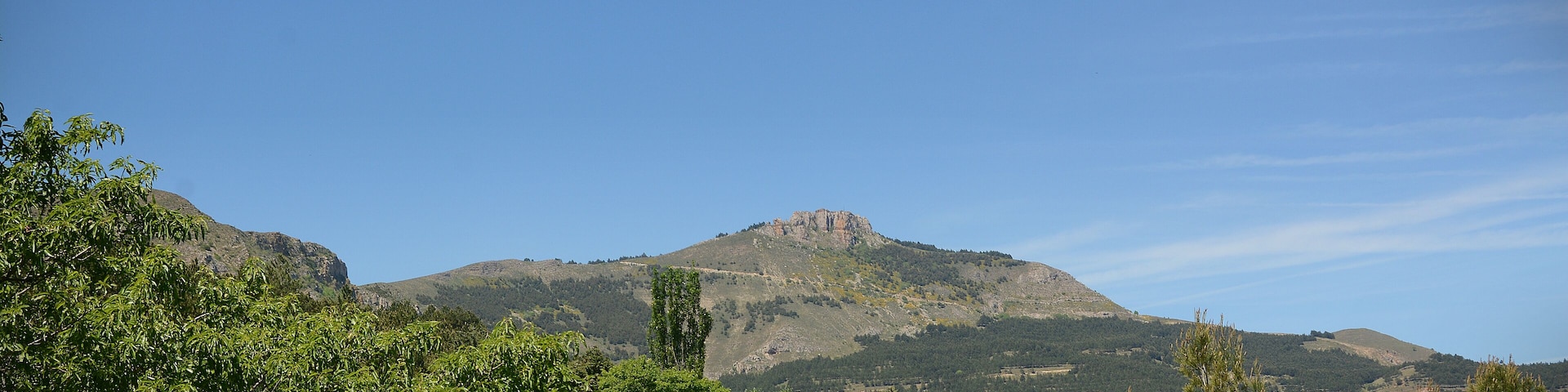 Peña Isasa desde Turruncún La Rioja (España).