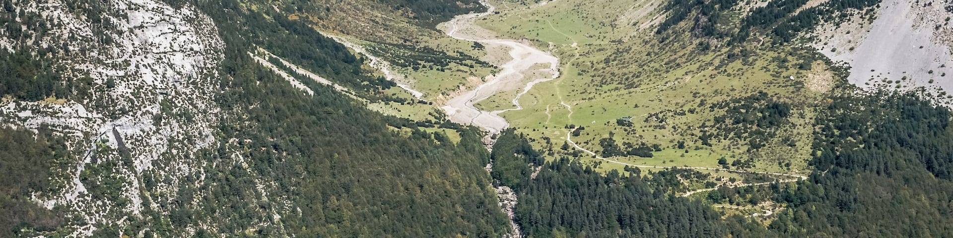 La Larri Plains as seen from Faja de Tormosa high altitude trail. Pineta Valley, Bielsa, Sobrarbe, Huesca, Aragon, Spain