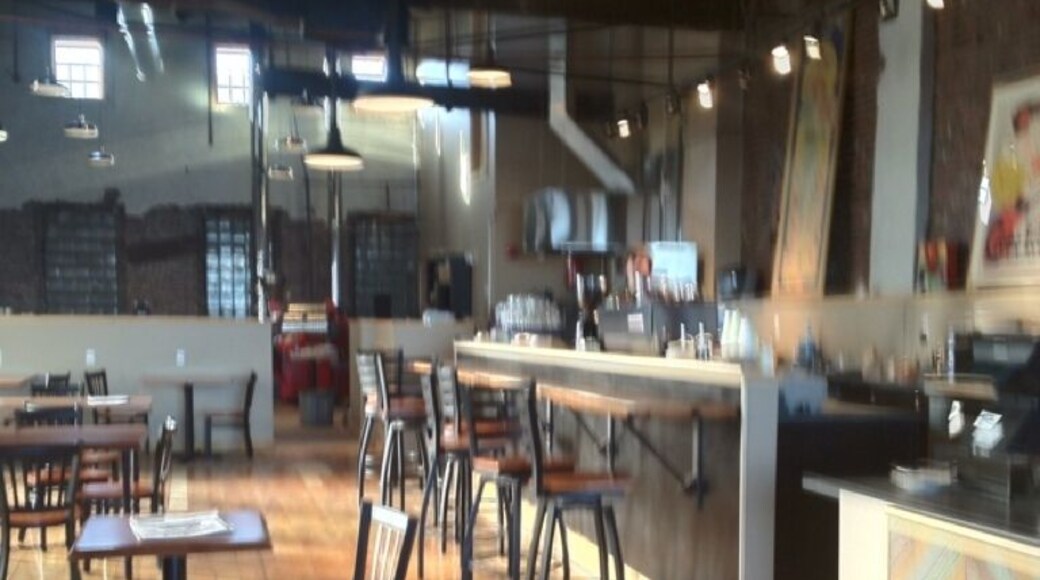 This is the "absolute coolest", and "rustic chic", brand new Bakery and Coffee shop called "Coffee Crema"- check it out! The decor, fab!