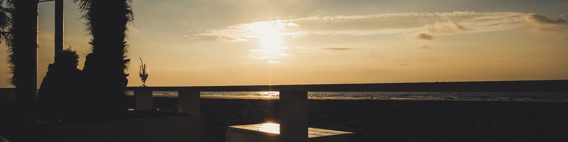 Sunset in a beach bar.
#golden