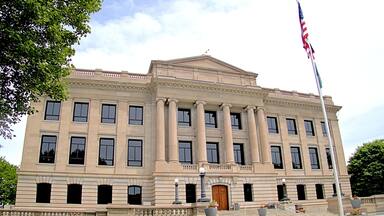 The Hardin County Courthouse, Located in Kenton, Ohio, .It is doubly symmetrical, it as a fine example of neoclassical architecture