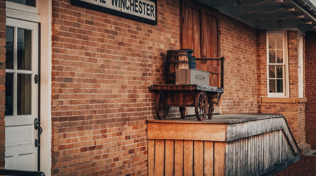 Historic Canal Winchester Innerurban train station