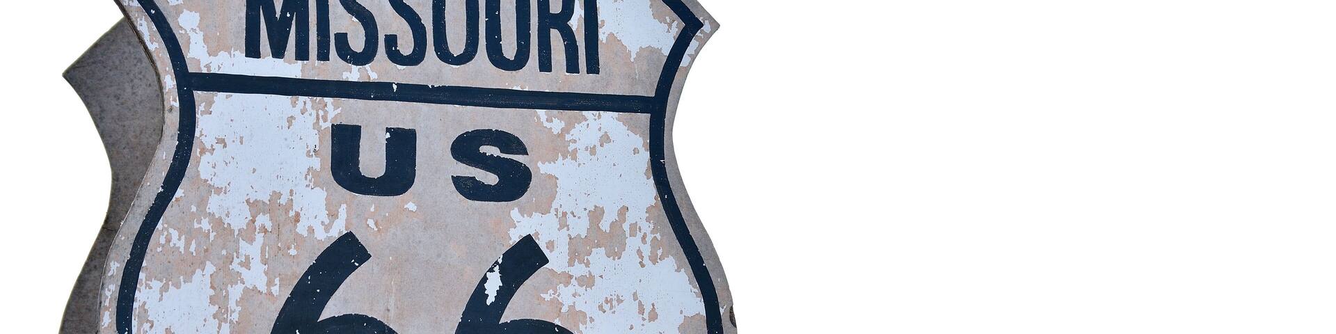 Historic route 66 sign in Missouri.