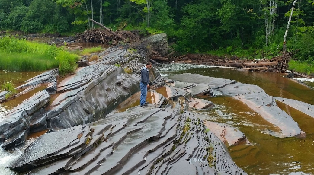 Check out those rocks!
