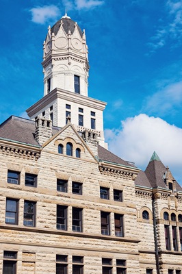 Old courthouse in Jerseyville, Jersey County