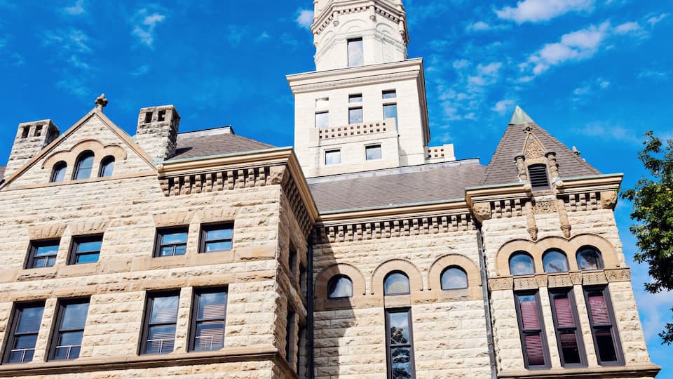 Old courthouse in Jerseyville, Jersey County