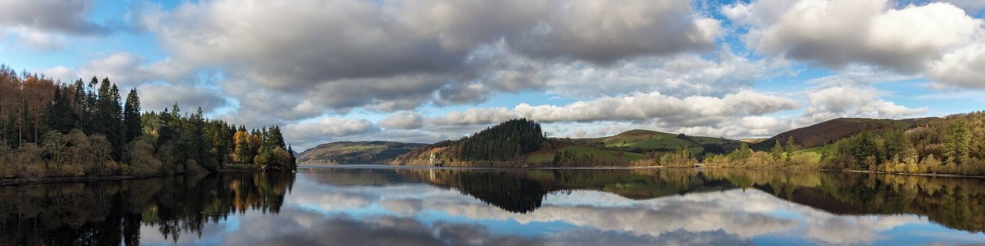 Perfect autumnal reflections in this 15 shot pano taken during a photography trip to the Lake District. We couldn't have picked a better day as the reflections made this place truly awesome. The reflections had actually disappeared as we crossed the bridge but as if by magic the ripples disappeared and the perfect reflection returned. #reflections