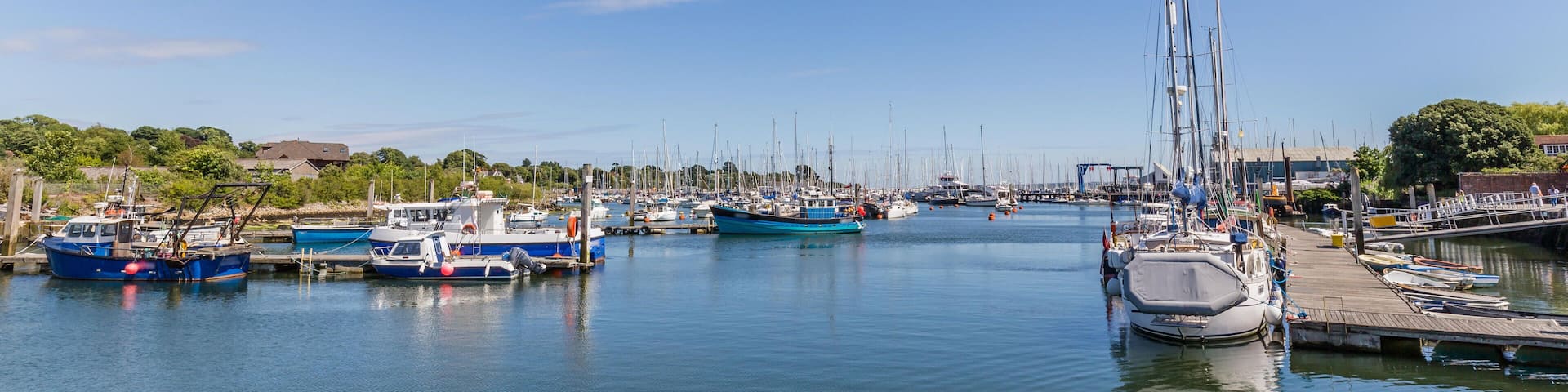 PE8PT5 Panorama Lymington, Hampshire, England, UK