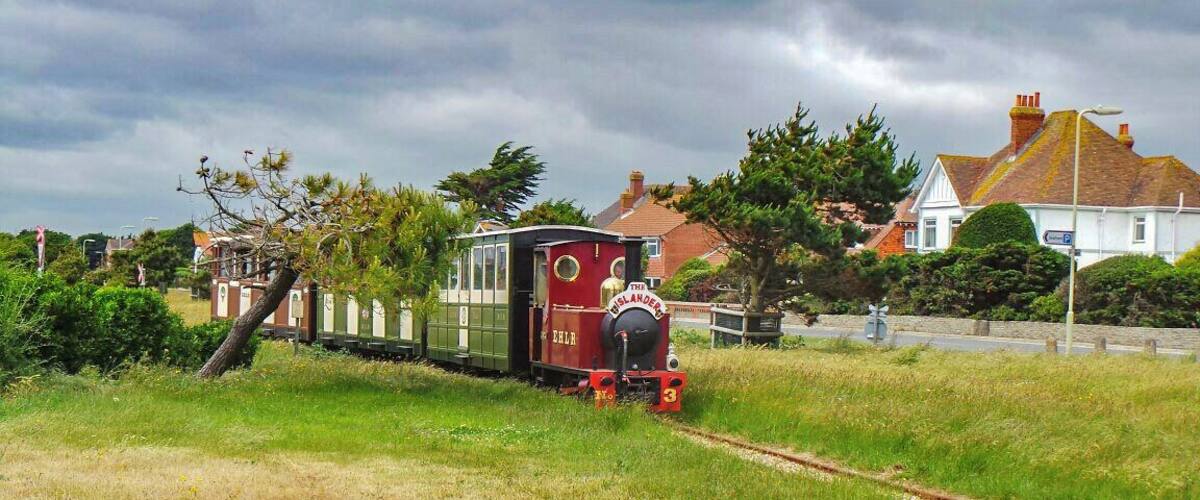 Small railway that runs along the beach at Hayling Island, nice spot to see the Isle of Wight and enjoy an ice cream or fish & chips.