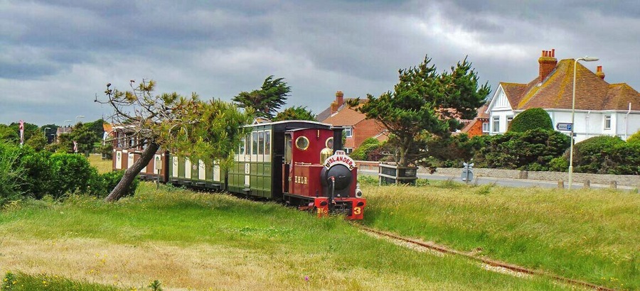 Small railway that runs along the beach at Hayling Island, nice spot to see the Isle of Wight and enjoy an ice cream or fish & chips.