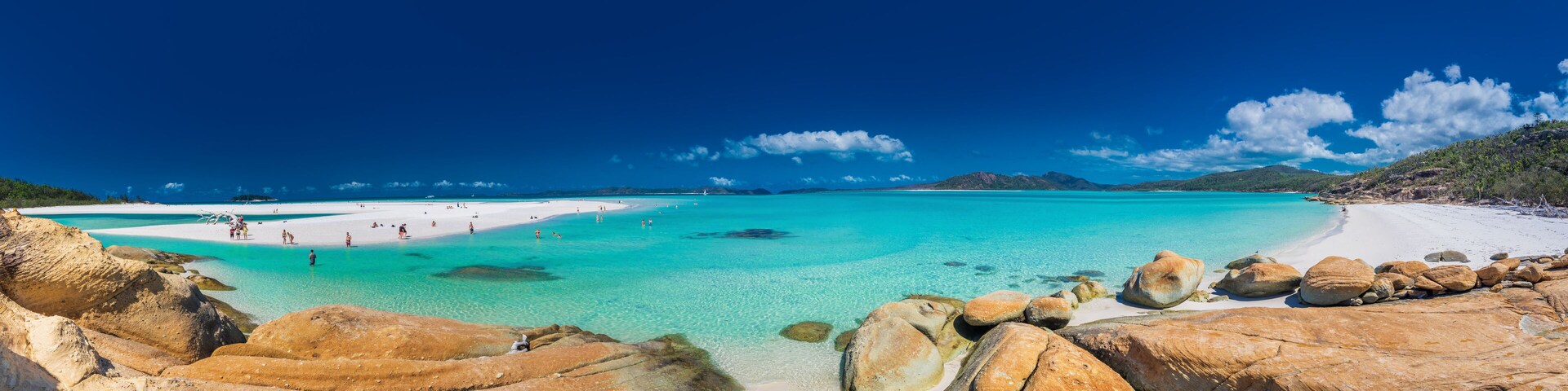 WHITSUNDAYS, AUS - SEPT 22 2017: Panorama of Whitehaven Beach in the Whitsunday Islands, Queensland, Australia