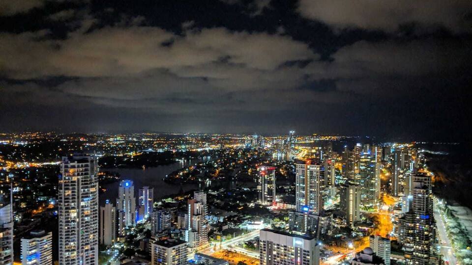Gold Coast Night View
#lifeatexpedia #wewhotravel