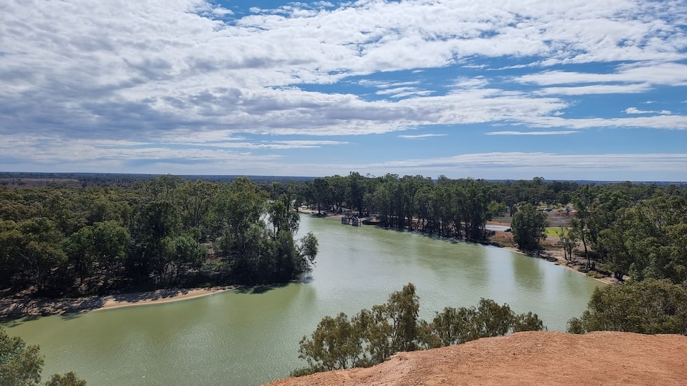 Looking down on the Murray River from a cliff at Loxton in South Australia
