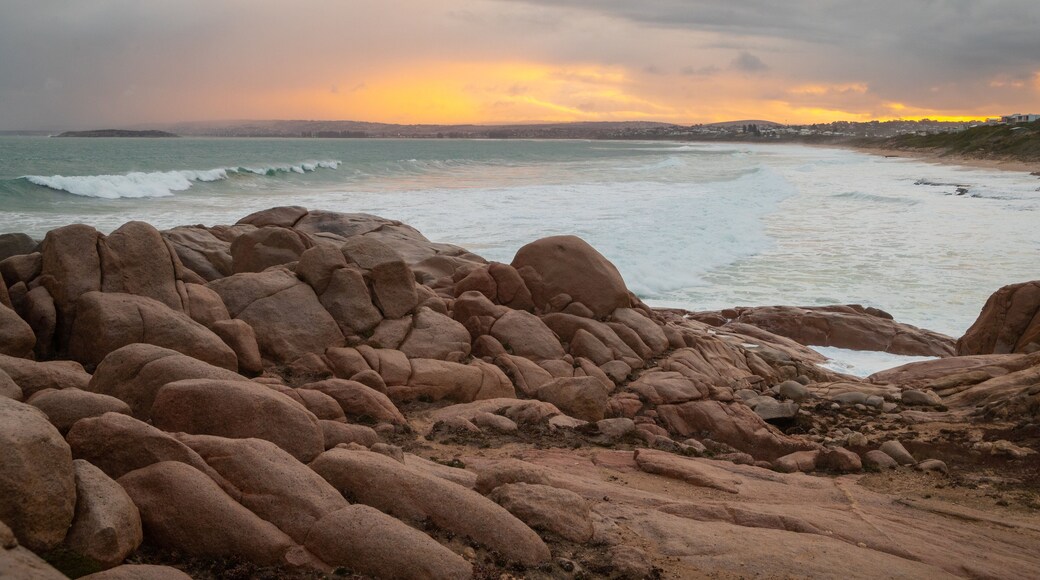 Port Elliot showing a sunset, general coastal views and rugged coastline