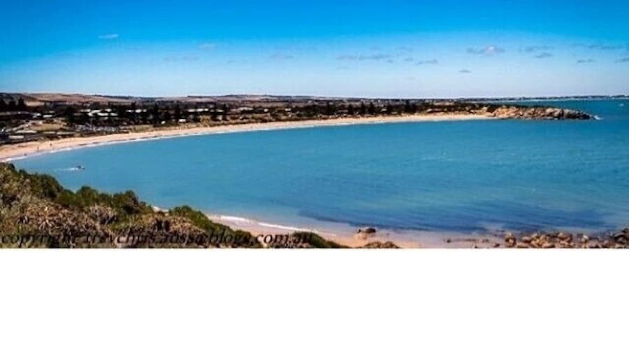 Scenic Horseshoe Bay in South Australia
http://www.liveeachadventure.com/