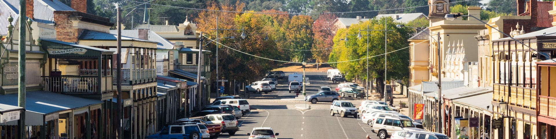View along historic Ford Street in the goldrush town of Beechworth.