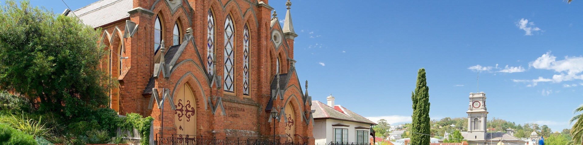 Castlemaine featuring a church or cathedral
