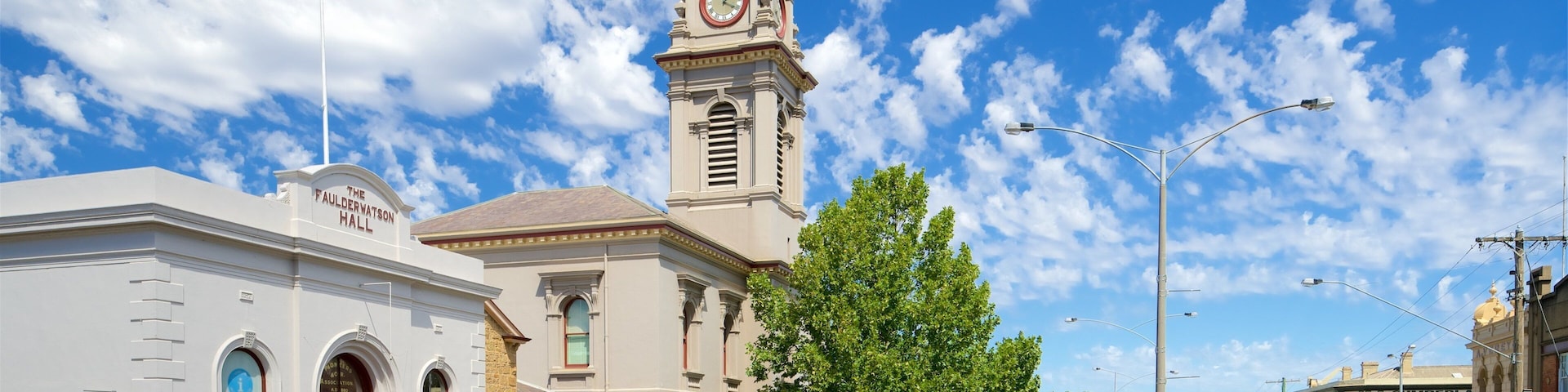 Castlemaine showing street scenes