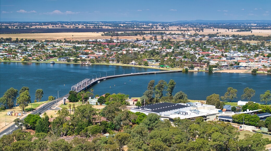 Overlooking the Mulwala RSL and the bridge over Lake Mulwala with Yarrawonga beyond