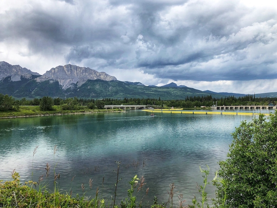 The Bow River near Seebe, Alberta. (July 2019)
#Nature #MyBackyard #Trovember