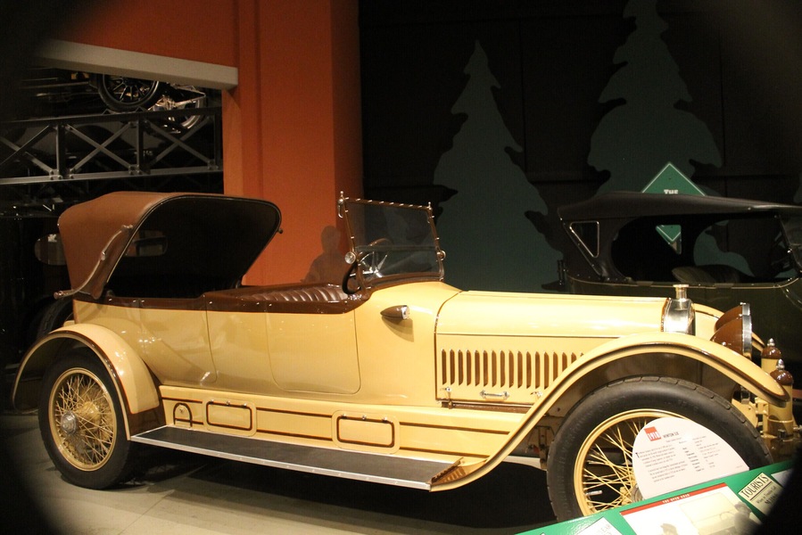 "
a one-of-a-kind 1929 Duesenberg Phaeton Royale Model J?
a Bucyrus Class-24 dragline, built in 1917 and is the world’s oldest dragline?
1943 Douglas DC-3, the workhorse of the north" http://history.alberta.ca/reynolds/about/about.aspx