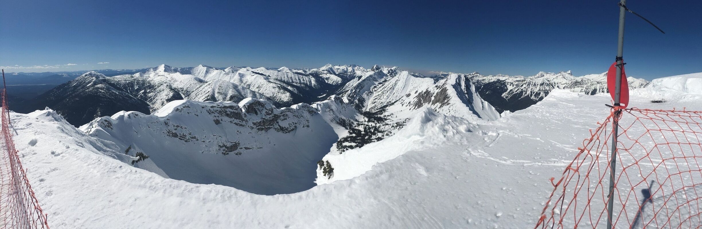 Top of the highest chair lift at the Fernie Alpine Resort. On a bluebird day you can have the most incredible view that really shows you how tiny we all are. #ferniestoke #troveon