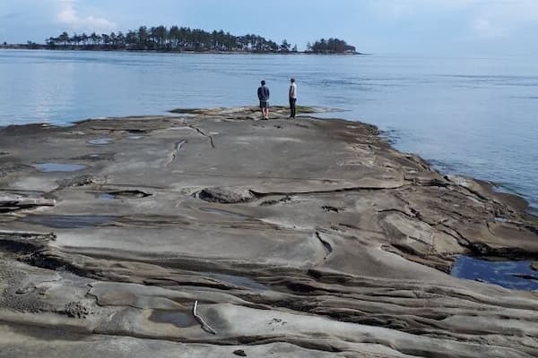 Drumbeg....one of my favourite spots on Gabriola. Hiking trails, picnic spot, great swimming area, full moon watching and so much more #mybackyard
