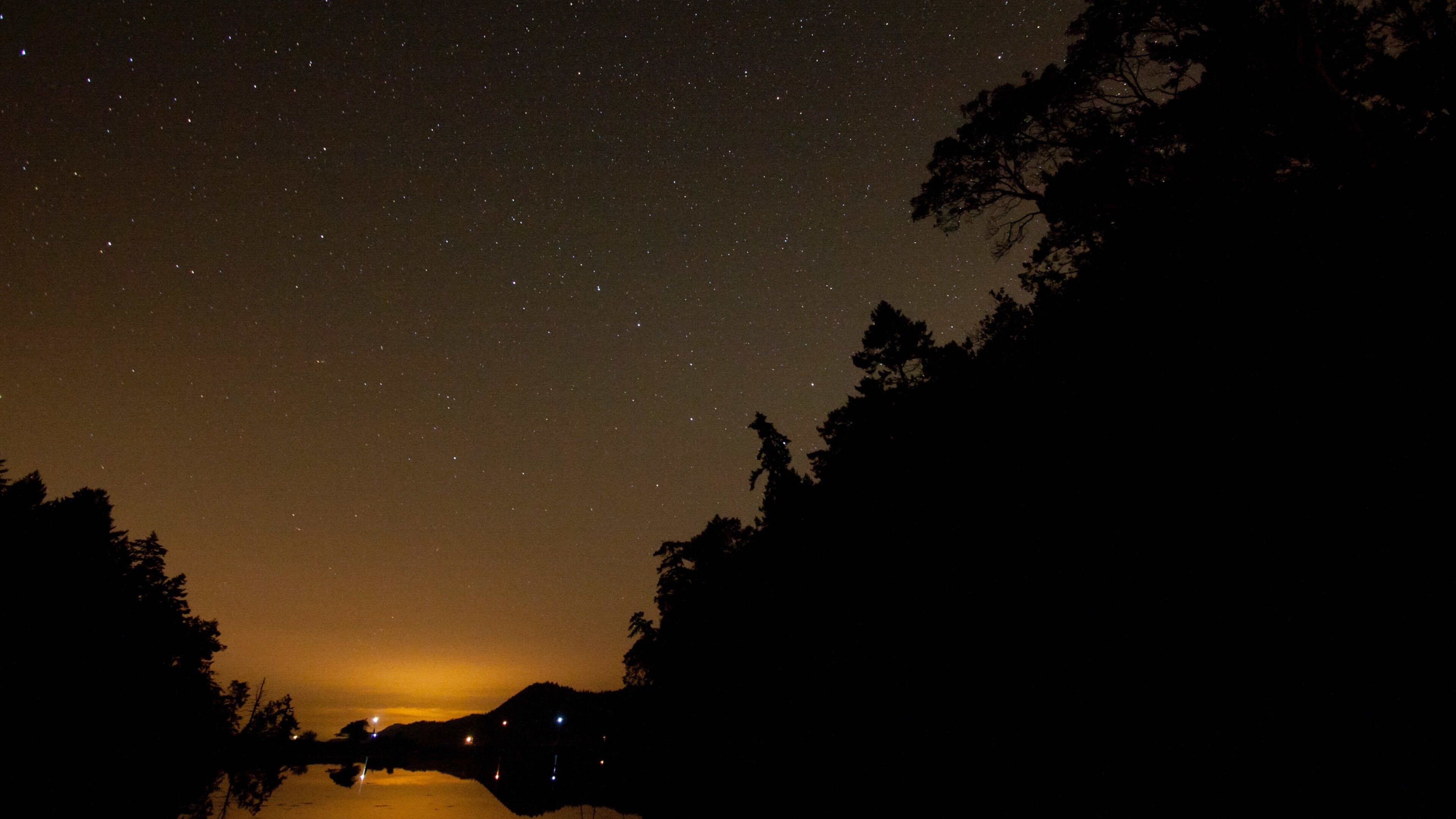 Galiano showing a sunset and a bay or harbor