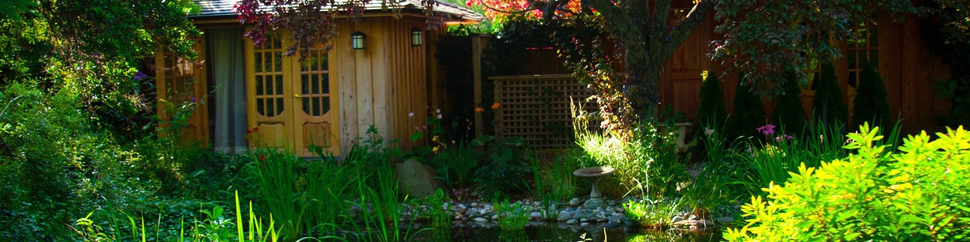 Galiano which includes a day spa and a garden