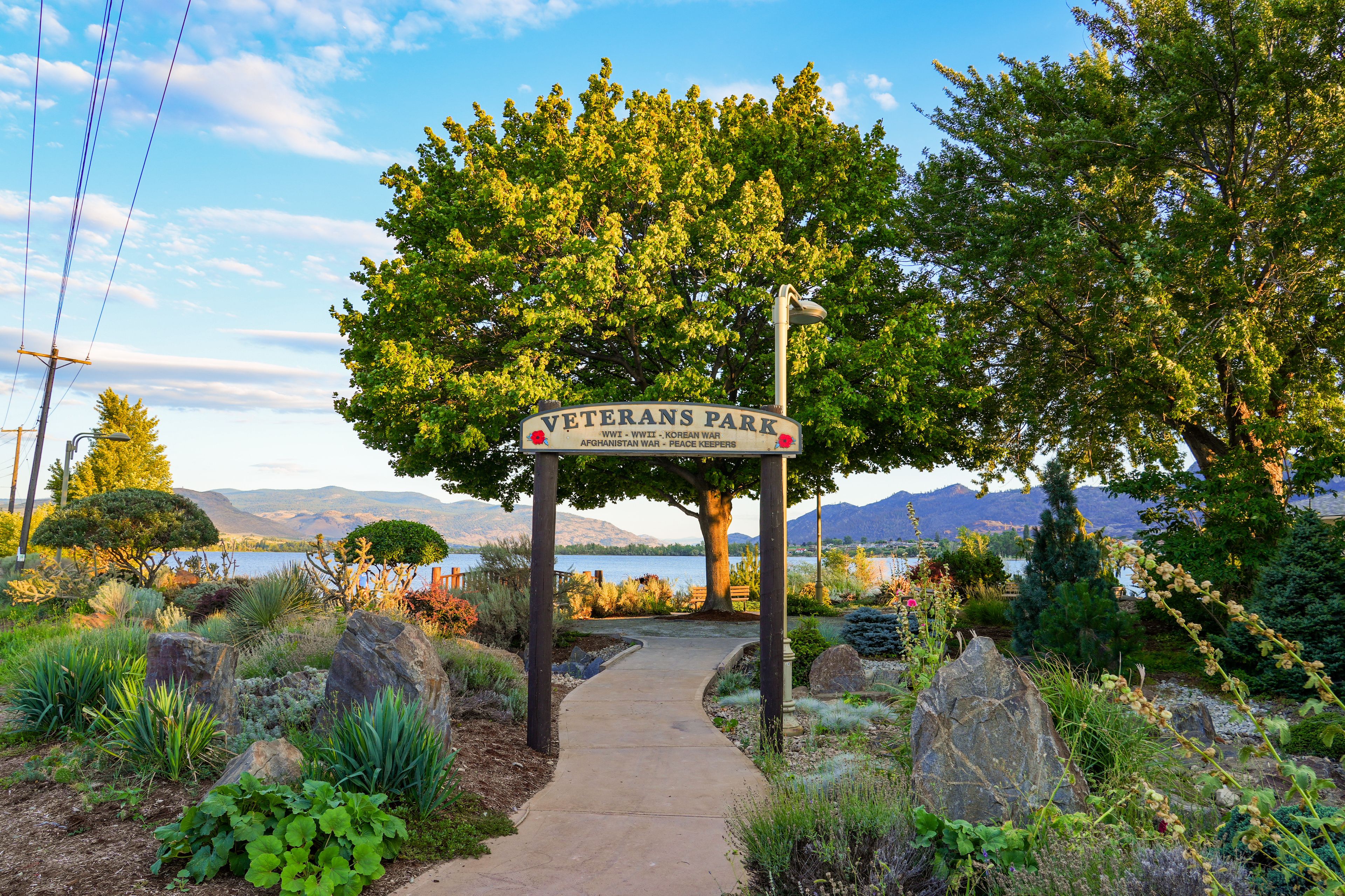 Veterans Park on the shores of Osoyoos Lake in Osoyoos in the south of the Okanagan Valley in British Columbia, Canada