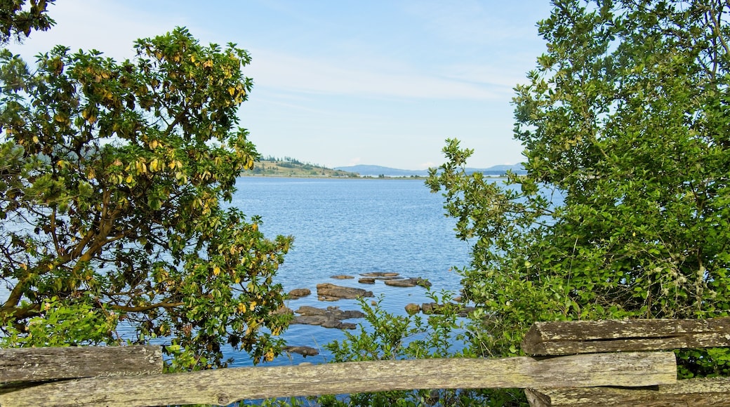 Park overlooking the ocean in Saanichton on Vancouver Island, BC, Canada