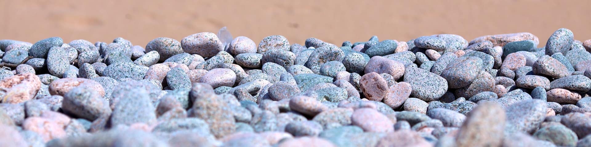 Ingonish Beach which includes a pebble beach