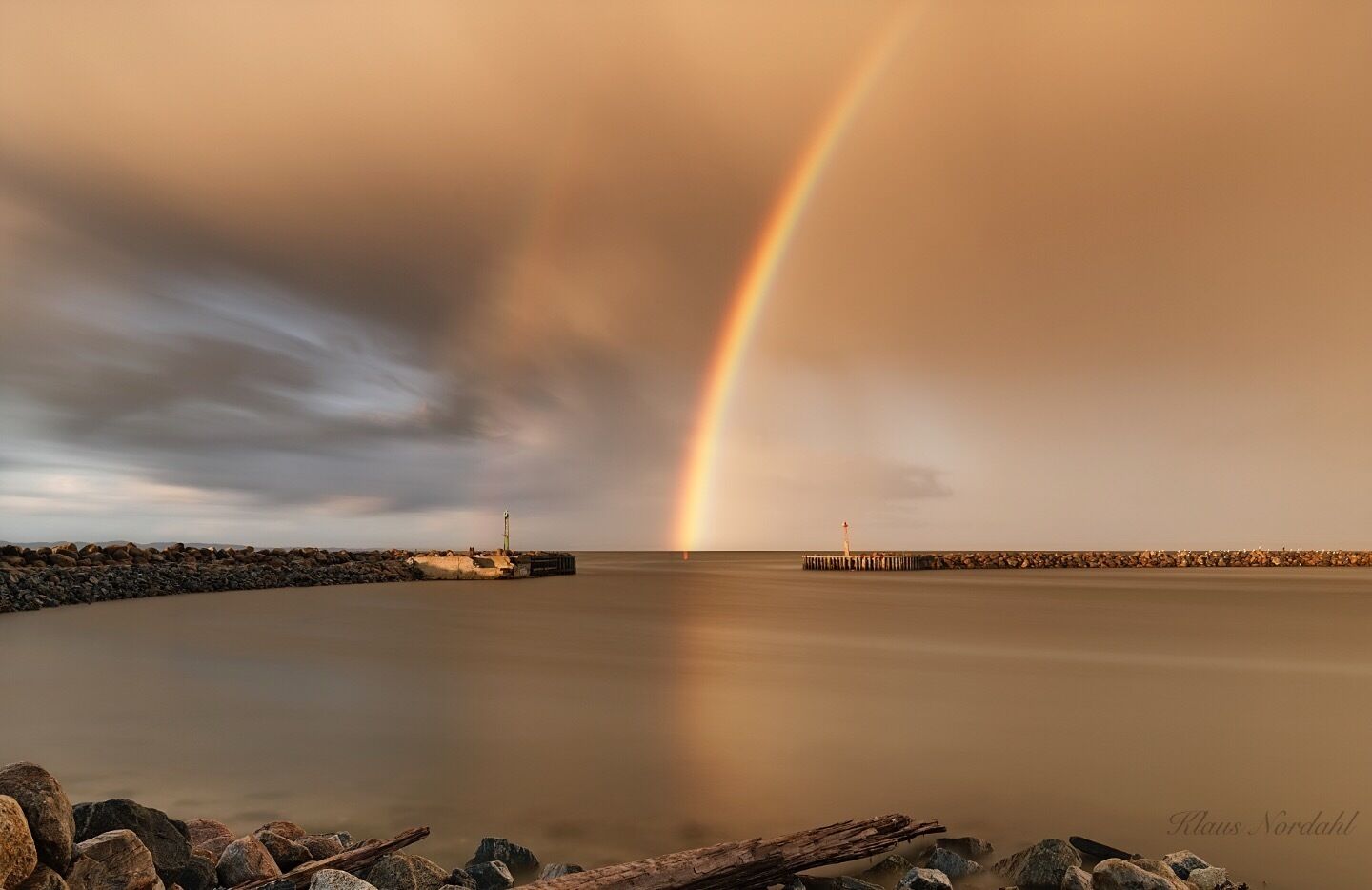 Et hul i mellem bygerne.