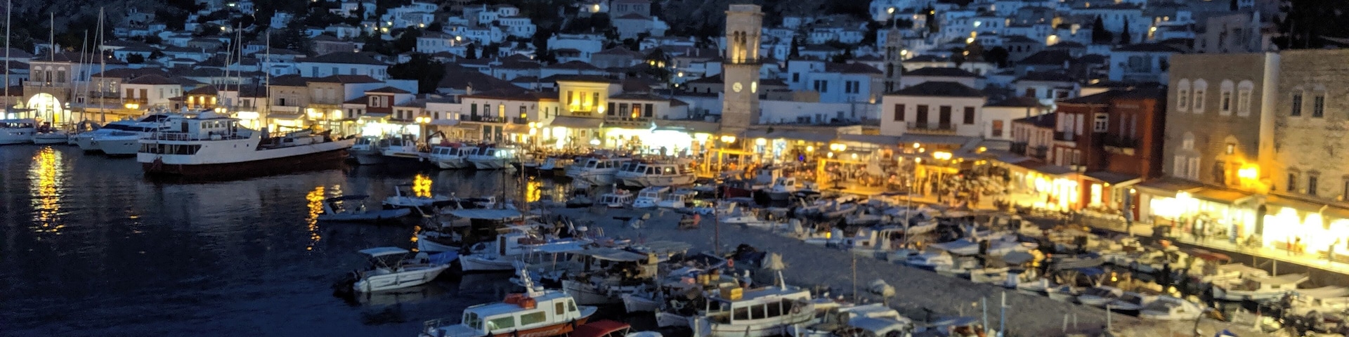 Hydra Port at night, taken from the terrace of the fabulous Hydrea Hotel. Hydra is a UNESCO heritage site and all the buildings are traditional with no modern architecture. Cars, motorcycles and bikes are not allowed on the island and public transport is quite literally by donkey or mule
#LifeAtExpedia
