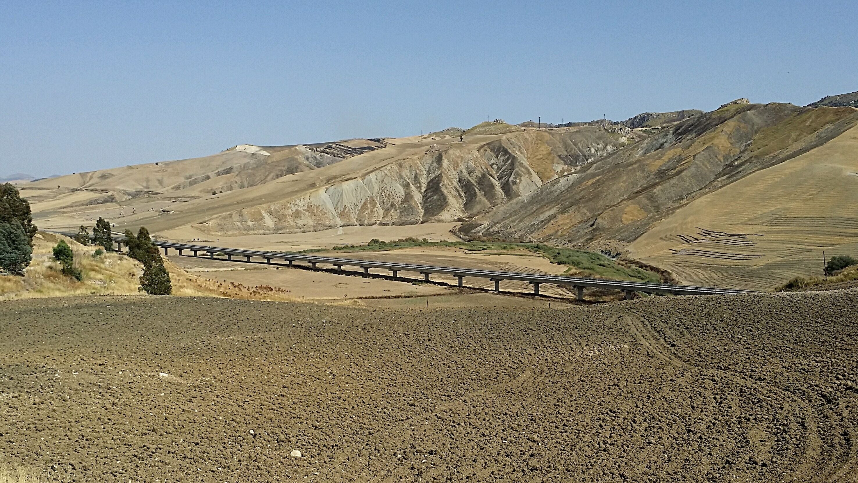 Besaro viaduct in italian national road "S.S. 626 della Valle del Salso", over the border between the provinces of Enna and Caltanissetta (Sicily).