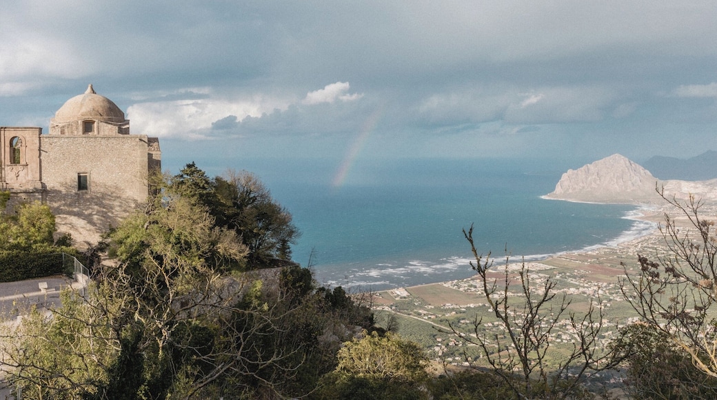 The view from this very old town atop a huge mountain was amazing and I even managed to catch a rainbow.
To get to Erice, take a scary bus ride from Trapani or a cable car if it isn't too windy.