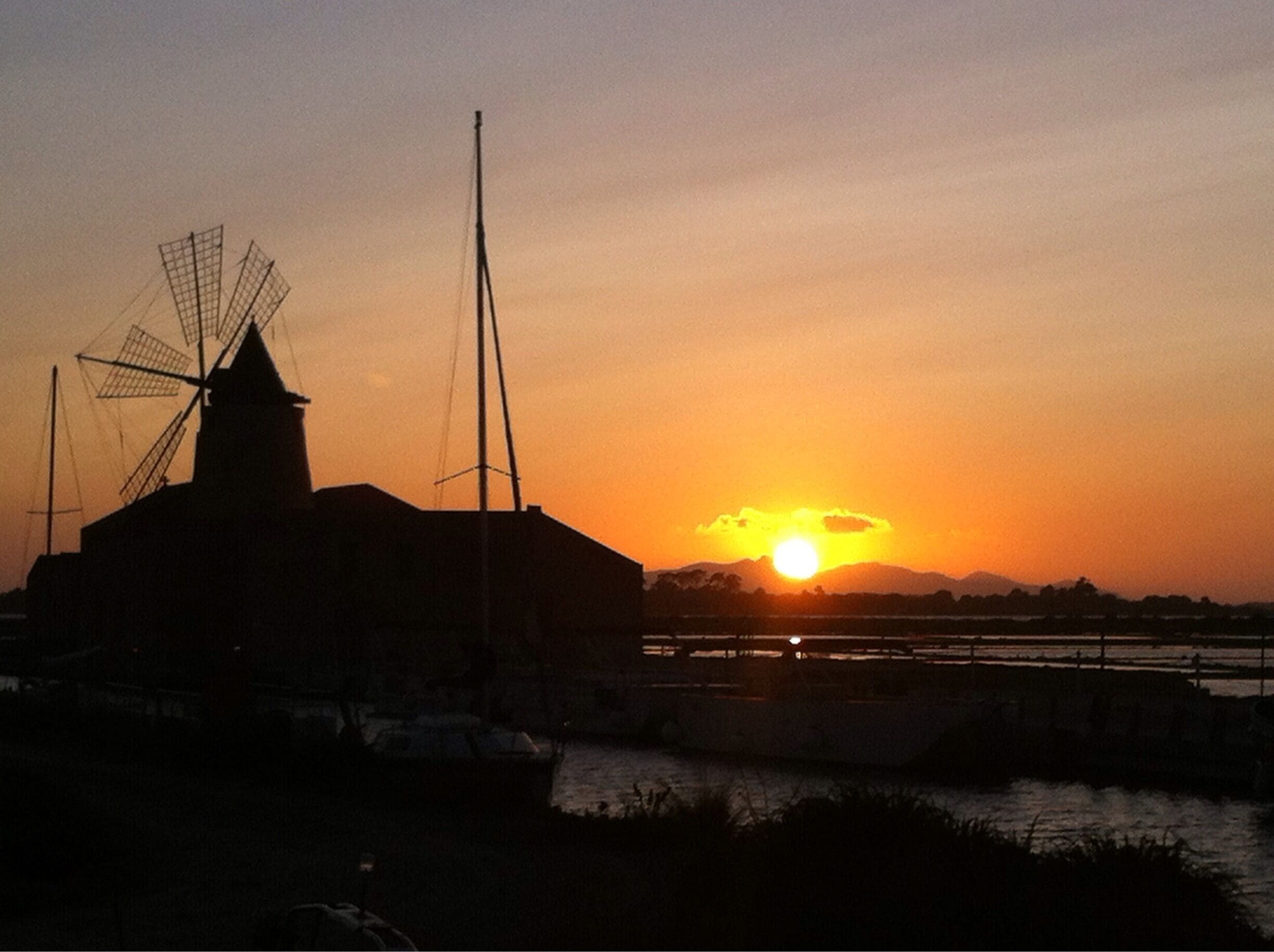 Moulin dans les Marais salants