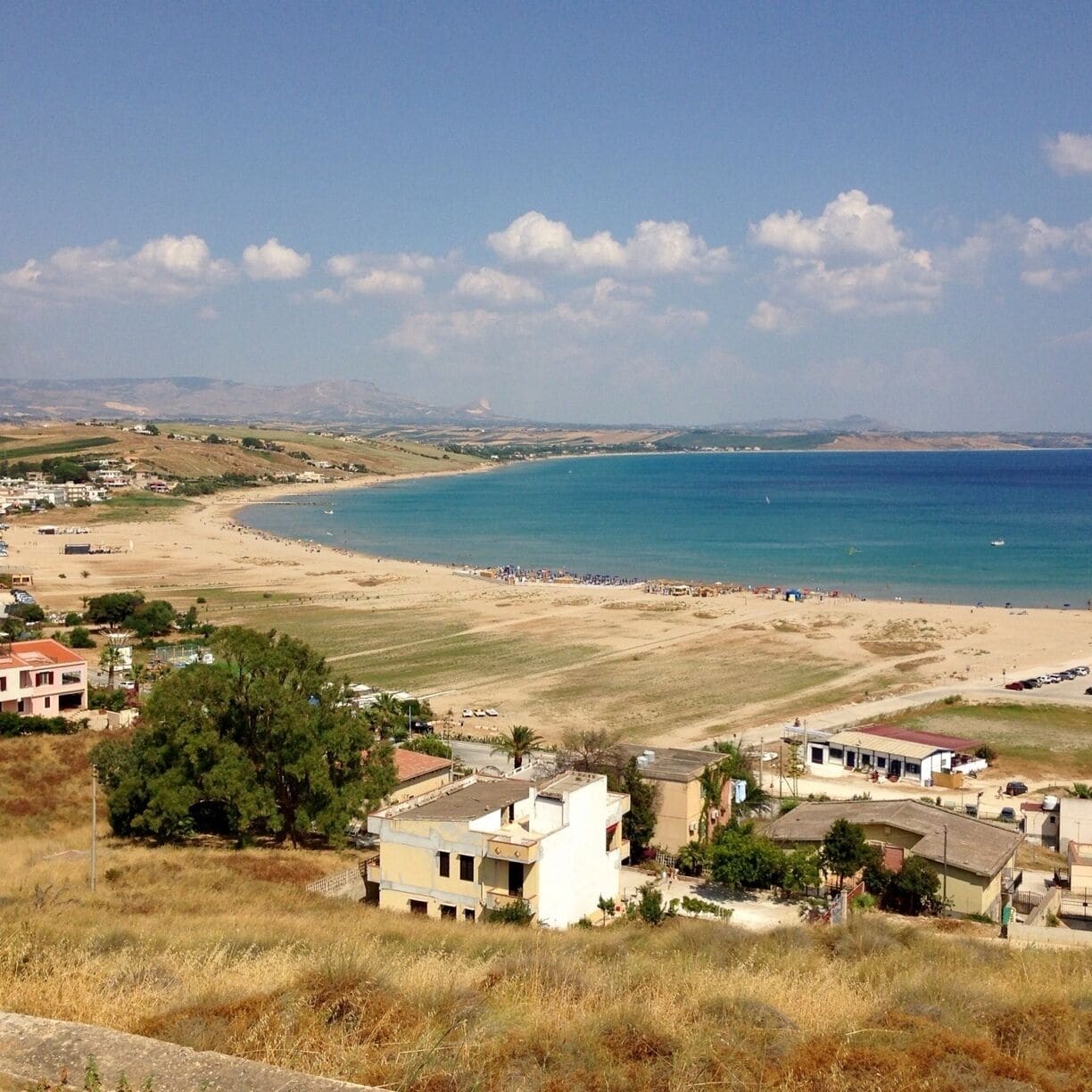 Small village with wonderful beaches and famous restaurant  