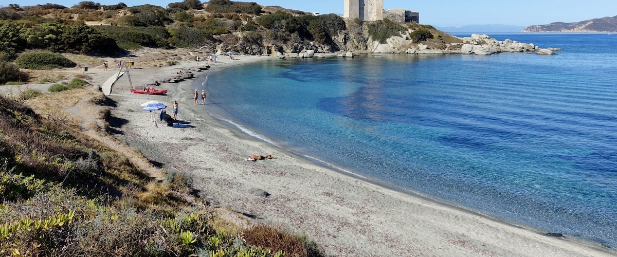 Strand an der Fortezza Vecchia, Gemeinde Villasimius, Sardinien, Italien