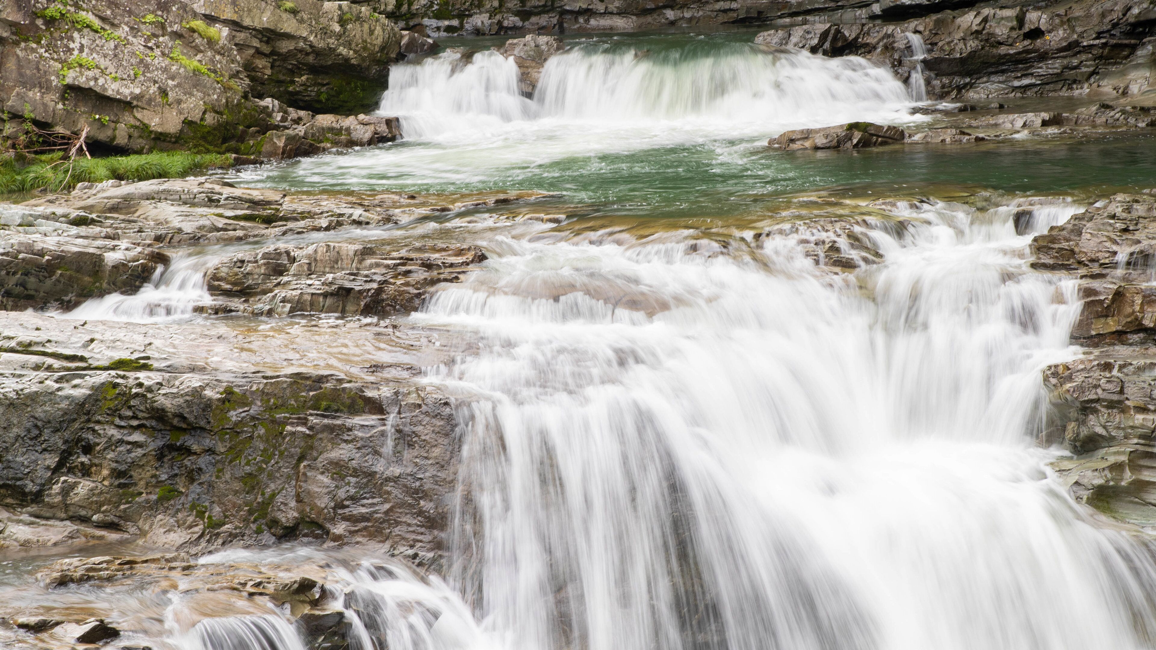 Furano showing a river or creek, rapids and a cascade