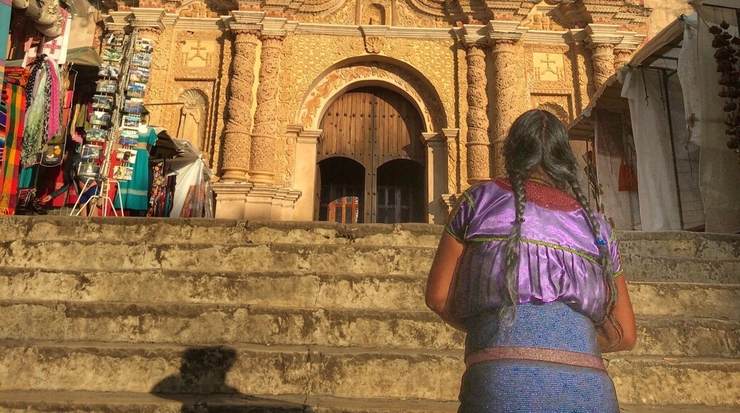 This church can only clearly be seen from this angle as the whole block beneath it is a sea of plastic covering the maze of the handicraft market in the square below.