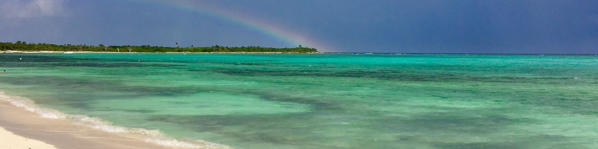 Amazing waters of Soliman Bay