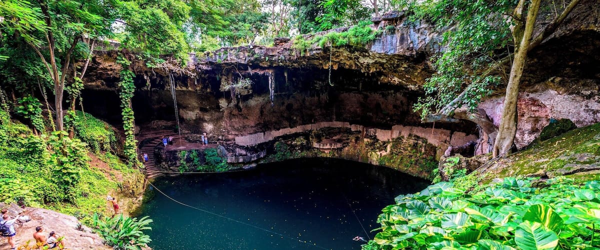 Cenote Zaci in Valladolid.