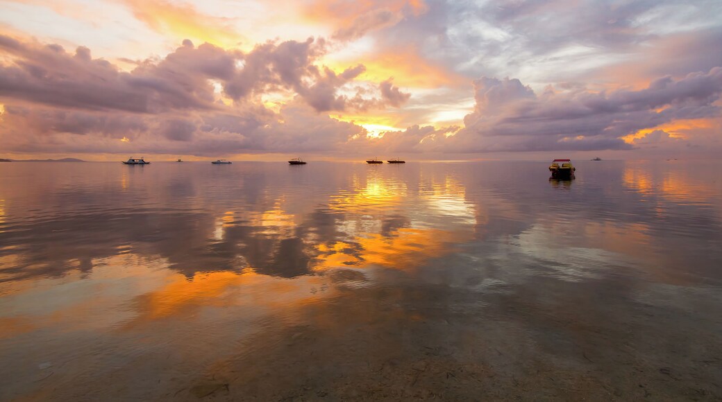 Boracay Island is famous for its stunning sunsets. But try waking up early to head over to the less crowded Bulabog Beach and you might find that the sunrises there are equally breathtaking.