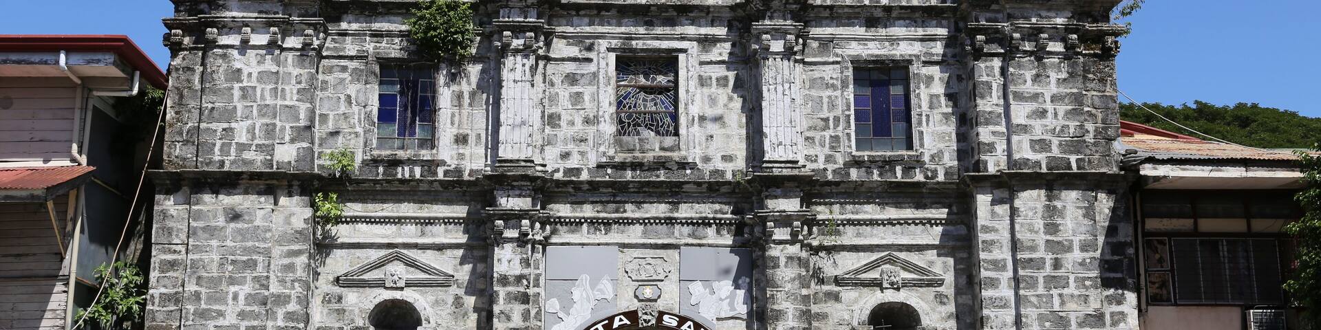 Sankt Michael der Erzengel Kirche in Santa Cruz, Provinz Zambales, Philippinen
