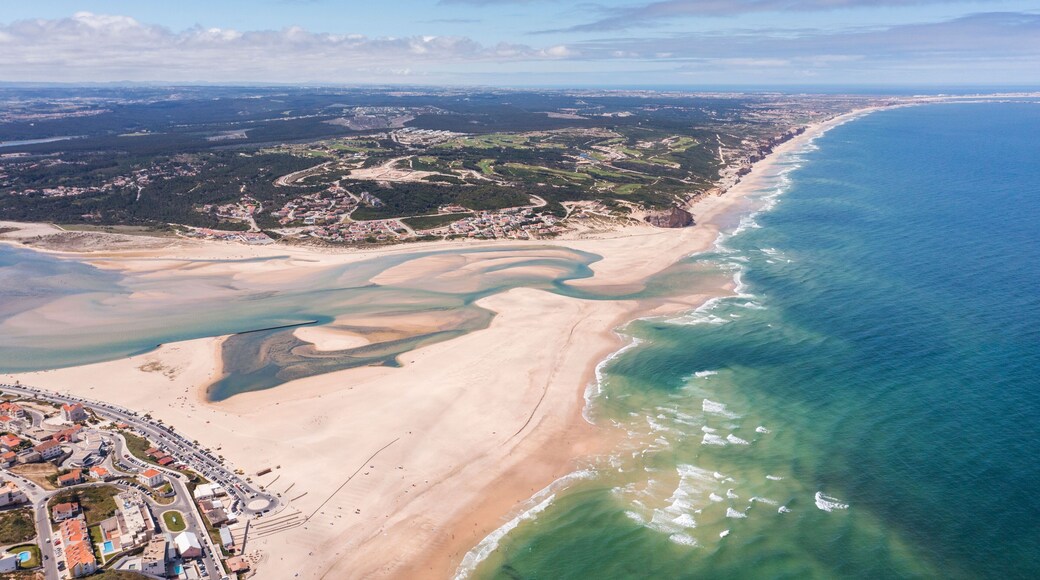 Aerial view of Foz do Arelho Beach - Sea and Lagoon