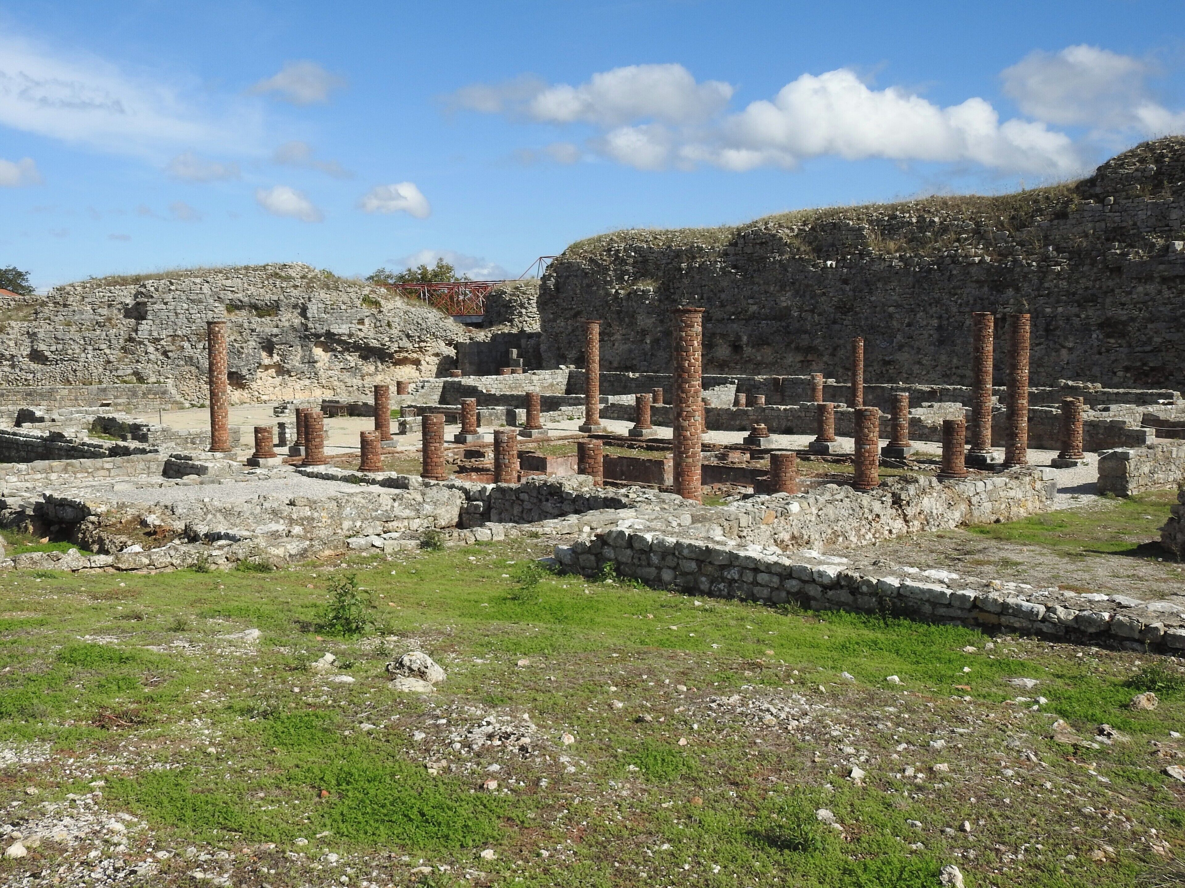 #conimbriga #ruins #roman

As Ruínas Romanas de Conímbriga são um dos maiores sítios arqueológicos de Portugal e ficam situadas a cerca de 17 Km da cidade de Coimbra. A região era já povoada desde os tempos pré-históricos mas foi a partir de 139 a. C. que foi ocupada pelas tropas romanas tornando-se então a próspera capital da província da Lusitânia. Destaque para a Casa dos Repuxos com os seus mosaicos, Forum, templo e termas. As ruínas estão classificadas como Monumento Nacional. Na área existe o Museu Monográfico de Conimbriga que contém exclusivamente achados destas ruínas.

The Roman Ruins of Conímbriga are one of the largest archeological sites in Portugal and are located about 17 km from the city of Coimbra. The region was already settled since prehistoric times but it was from 139 a. C. that was occupied by the Roman troops becoming then the prosperous capital of the province of Lusitânia. Highlights are the House of the Repuxos with its mosaics, Forum, temple and thermal baths. The ruins are classified as National Monument. In the area there is the Monographic Museum of Conimbriga which contains exclusively finds of these ruins.