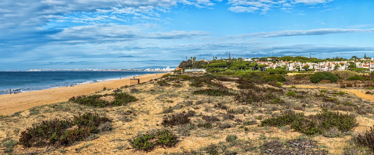 Praia do Garrão (beach) at Almancil, Portugal