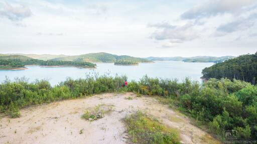 Very beautiful lake in Portugal, definitely worth a visit!
Discover the world
“Man cannot discover new oceans unless he has the courage to lose sight of the shore.” – Andre Gide #hiking
