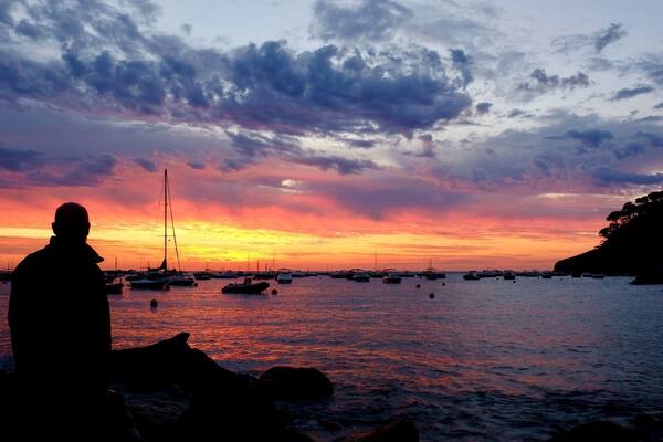 The Camino de Ronda provides great opportunities for early morning shots. Weaves from Cala to Cala. Several good locations around Aiguablava.